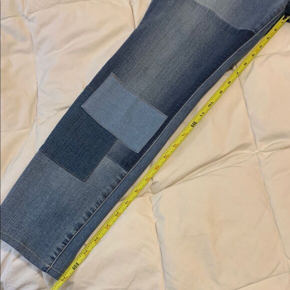 Martha Stewart Blue Classic Denim Jeans - Picture 6 of 12
